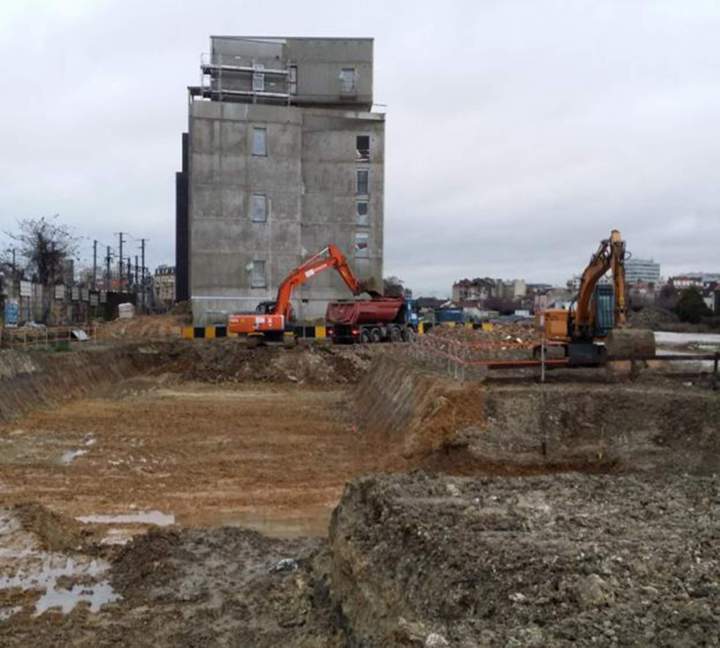 Terrassement d’un terrain pour construction à Rosny-sous-Bois